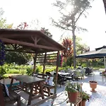 Turkuaz 4*