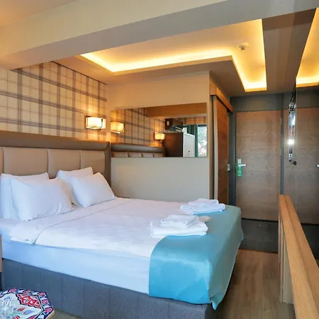 Turkuaz Hotell 3*